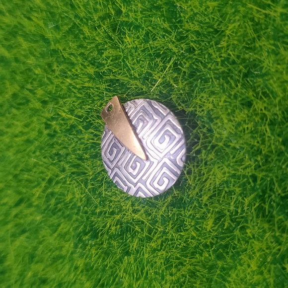 Sterling Silver Aztec Pendant  P311 - Picture 2 of 3